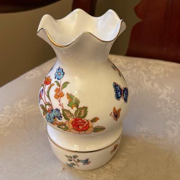 English Country Aynsley bone China fairy light - Picture 2 of 12